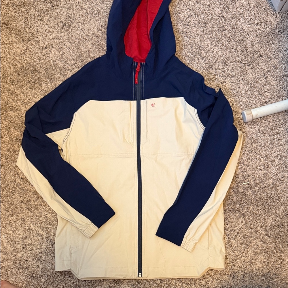 New Without Tags.  Vineyard Vines Navy and Beige Hooded Windbreaker